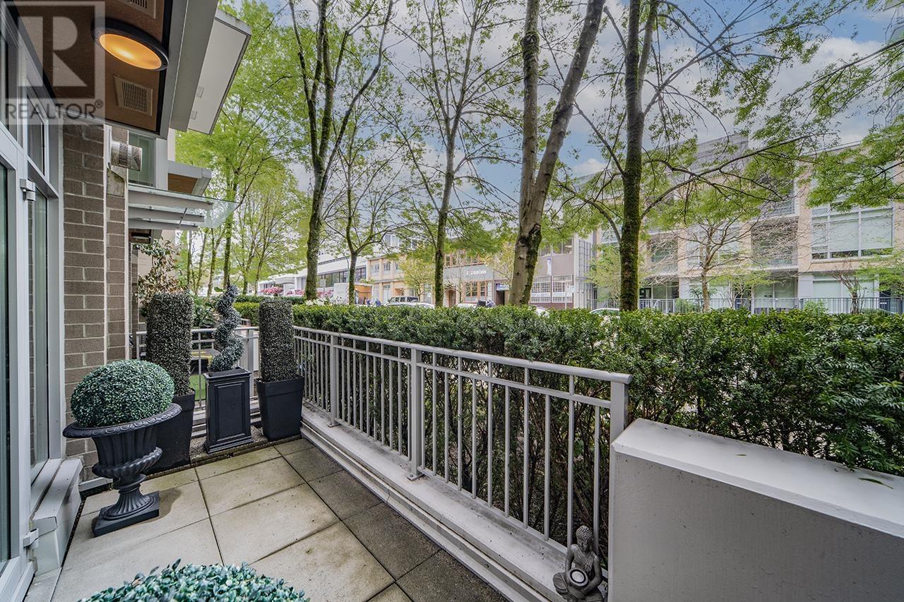 1683 W 8th Avenue, Vancouver, British Columbia  V6J 1T8 - Photo 3 - R2948076