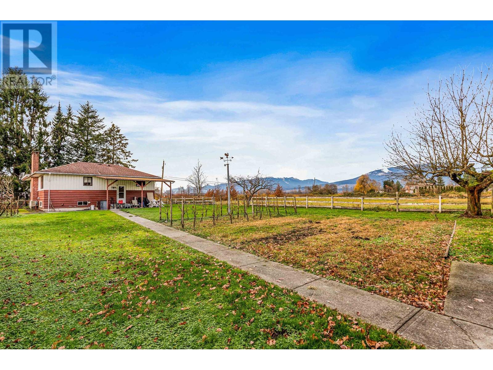 13448 Reichenbach Road, Pitt Meadows, British Columbia  V3Y 1Z1 - Photo 19 - R2948067