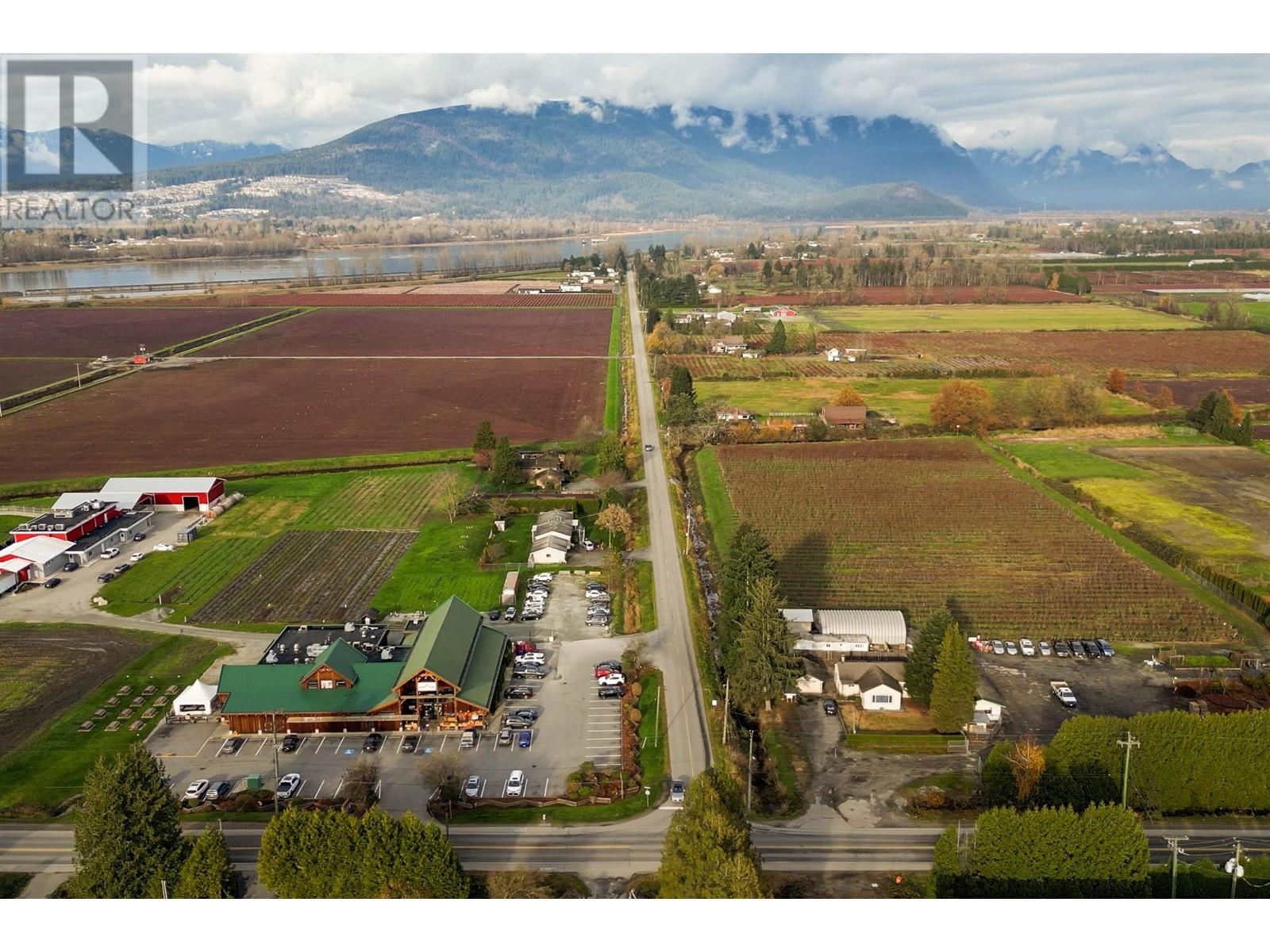 13448 Reichenbach Road, Pitt Meadows, British Columbia  V3Y 1Z1 - Photo 35 - R2948067