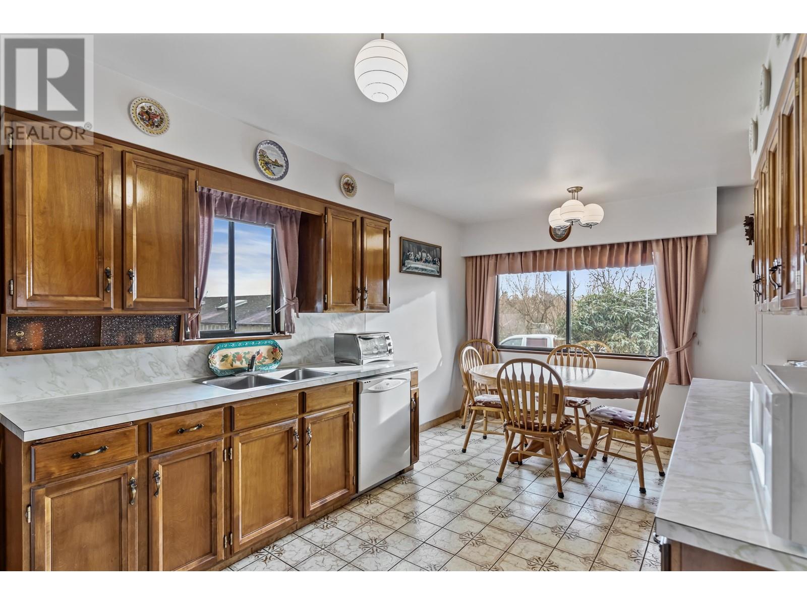 13448 Reichenbach Road, Pitt Meadows, British Columbia  V3Y 1Z1 - Photo 6 - R2948067