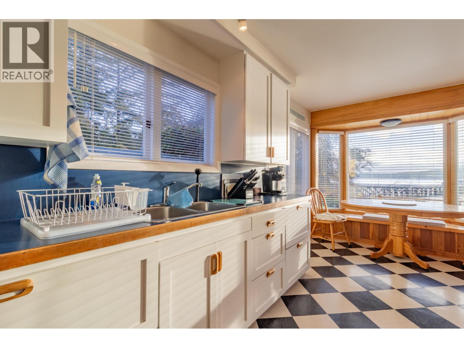 73 Madrona Road, Galiano Island, British Columbia  V0N 1P0 - Photo 22 - R2948068