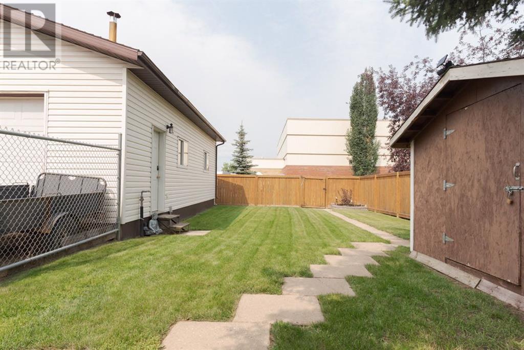 34 Birch Road, Fort Mcmurray, Alberta  T9H 1J7 - Photo 39 - A2181860