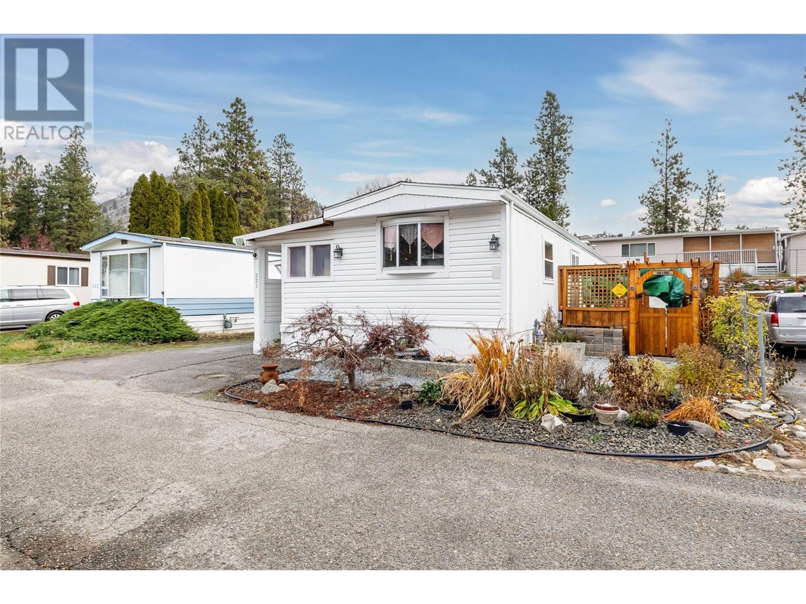Property at 1999 97 Highway S Unit# 221 image 3