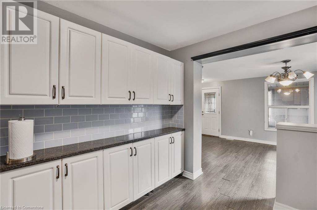 968 Main Street E, Hamilton, Ontario  L8M 1M8 - Photo 10 - 40679598