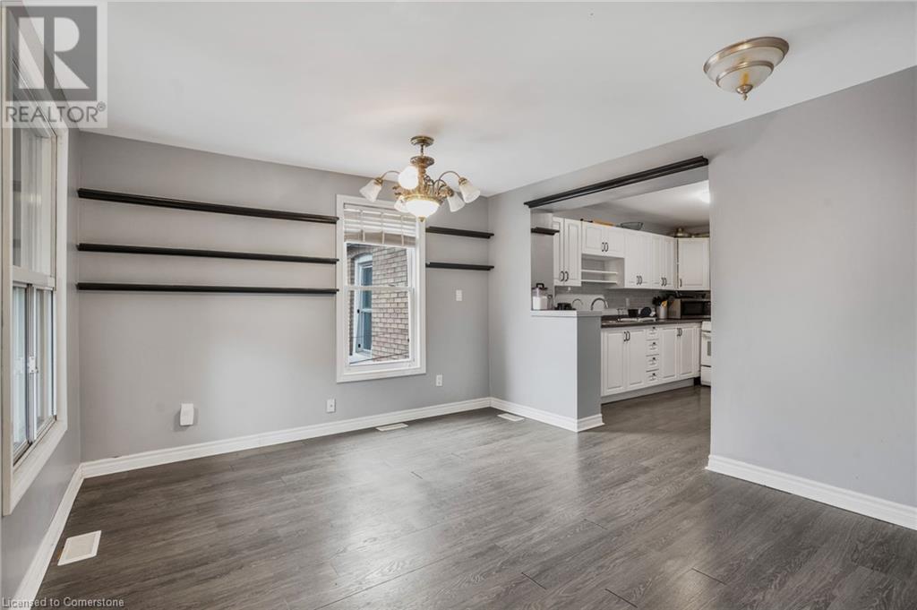 968 Main Street E, Hamilton, Ontario  L8M 1M8 - Photo 13 - 40679598