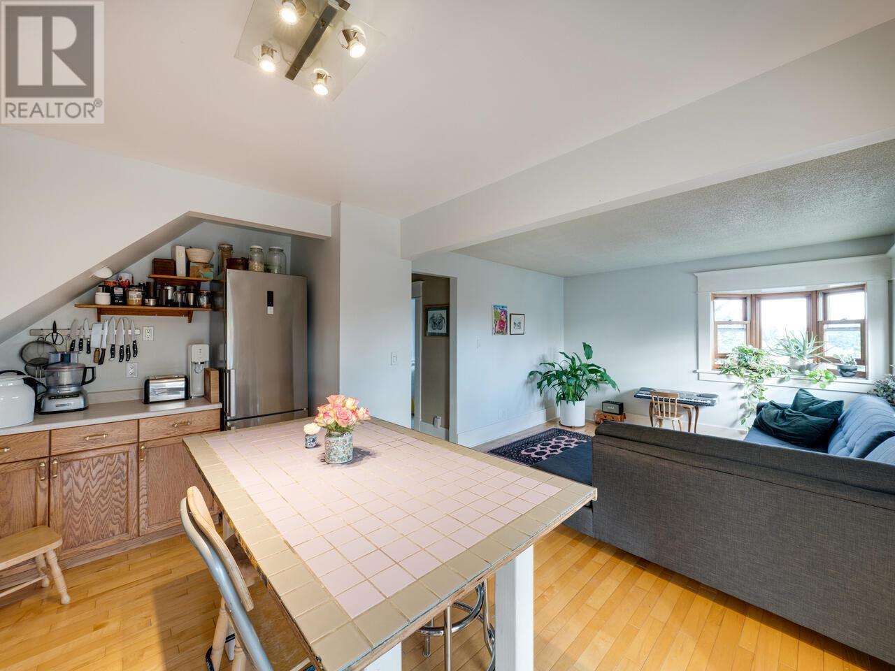 830 E 14th Avenue, Vancouver, British Columbia  V5T 2N6 - Photo 27 - R2940527