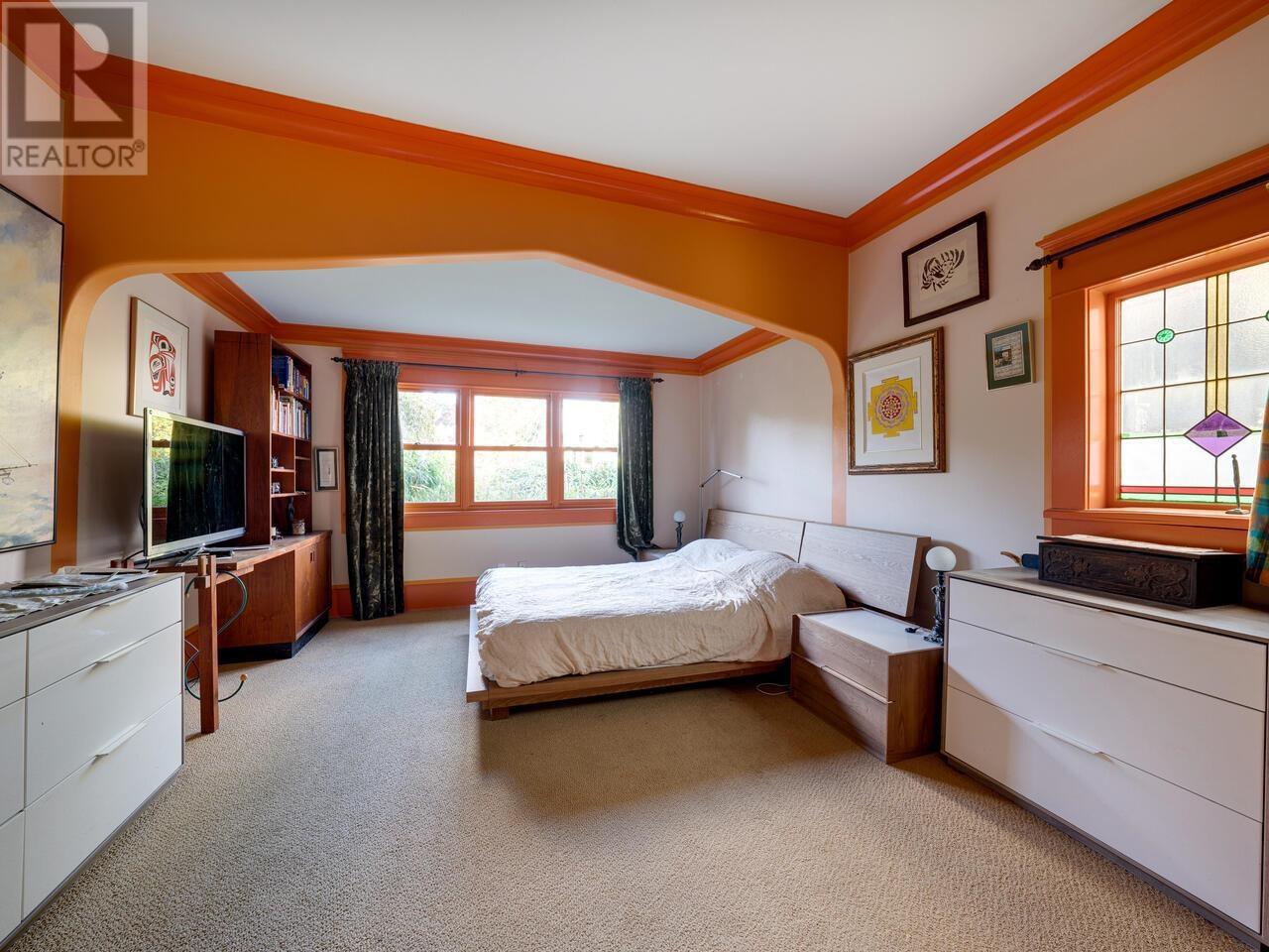 830 E 14th Avenue, Vancouver, British Columbia  V5T 2N6 - Photo 14 - R2940527