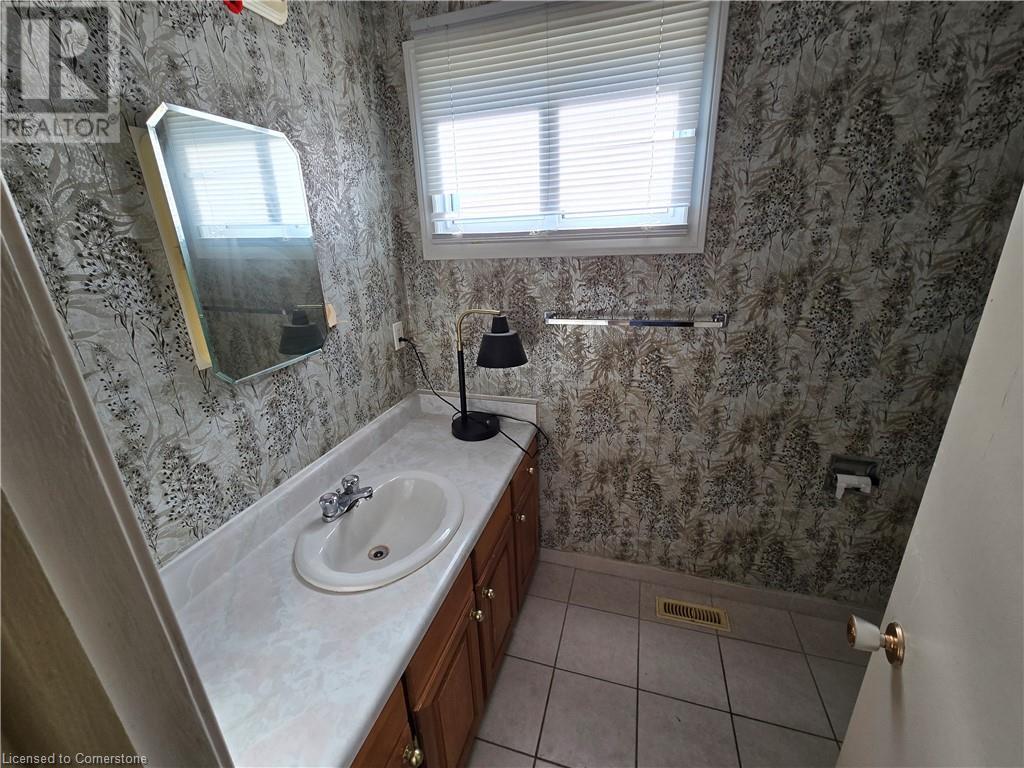 1163 Limeridge Road E, Hamilton, Ontario  L8W 1E9 - Photo 5 - 40682849
