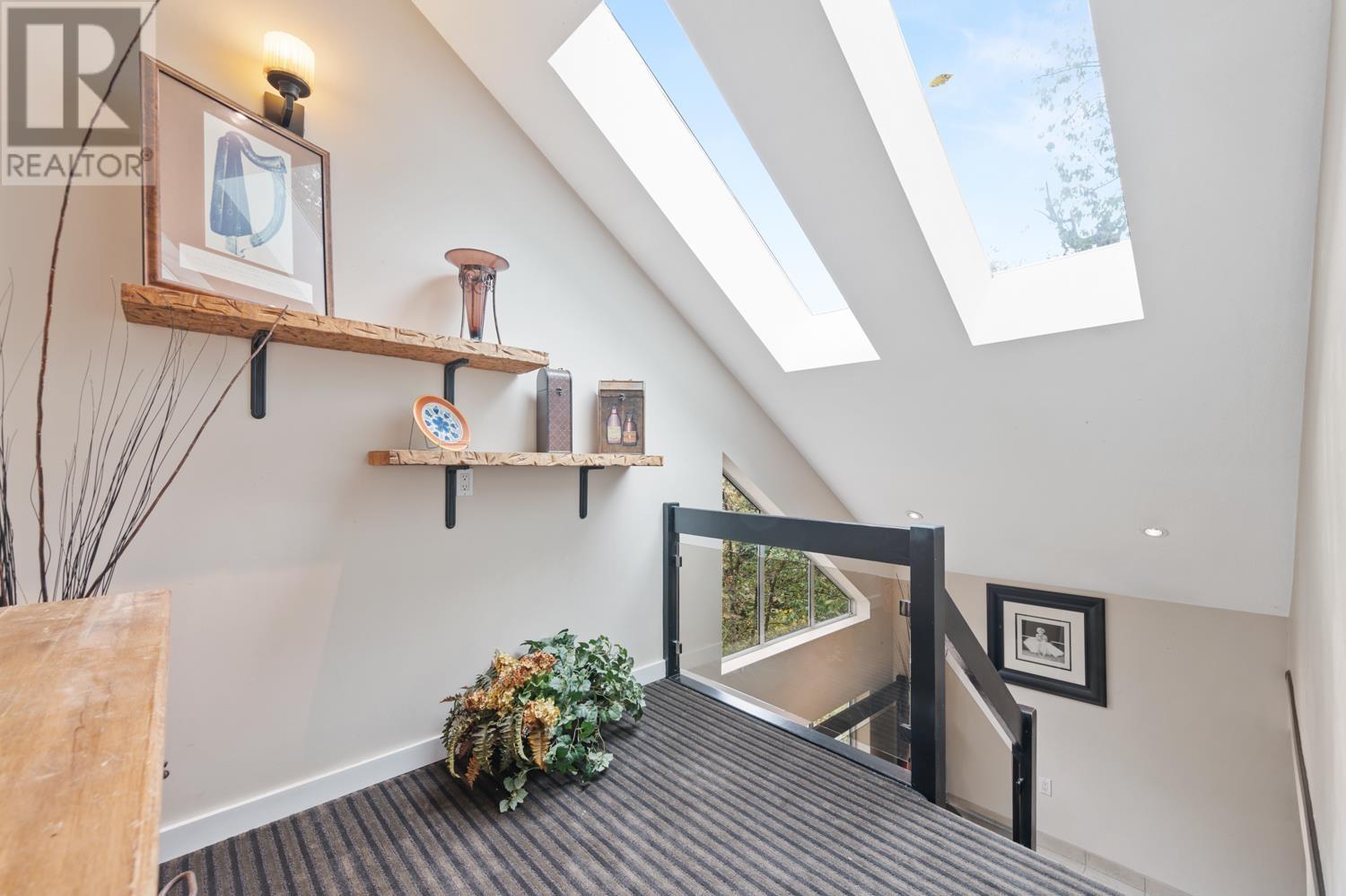 22186 124 Avenue, Maple Ridge, British Columbia  V2X 4J3 - Photo 13 - R2943859