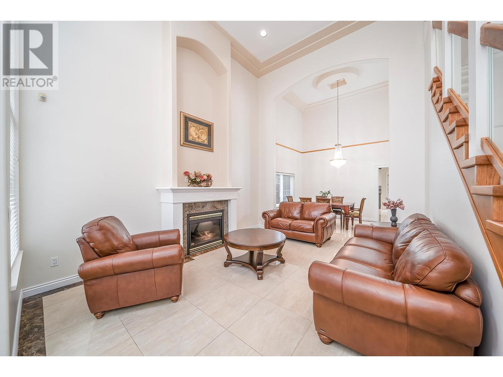 Listing Picture 9 of 40 : 4560 WYNE CRESCENT, Richmond / 烈治文 - 魯藝地產 Yvonne Lu Group - MLS Medallion Club Member