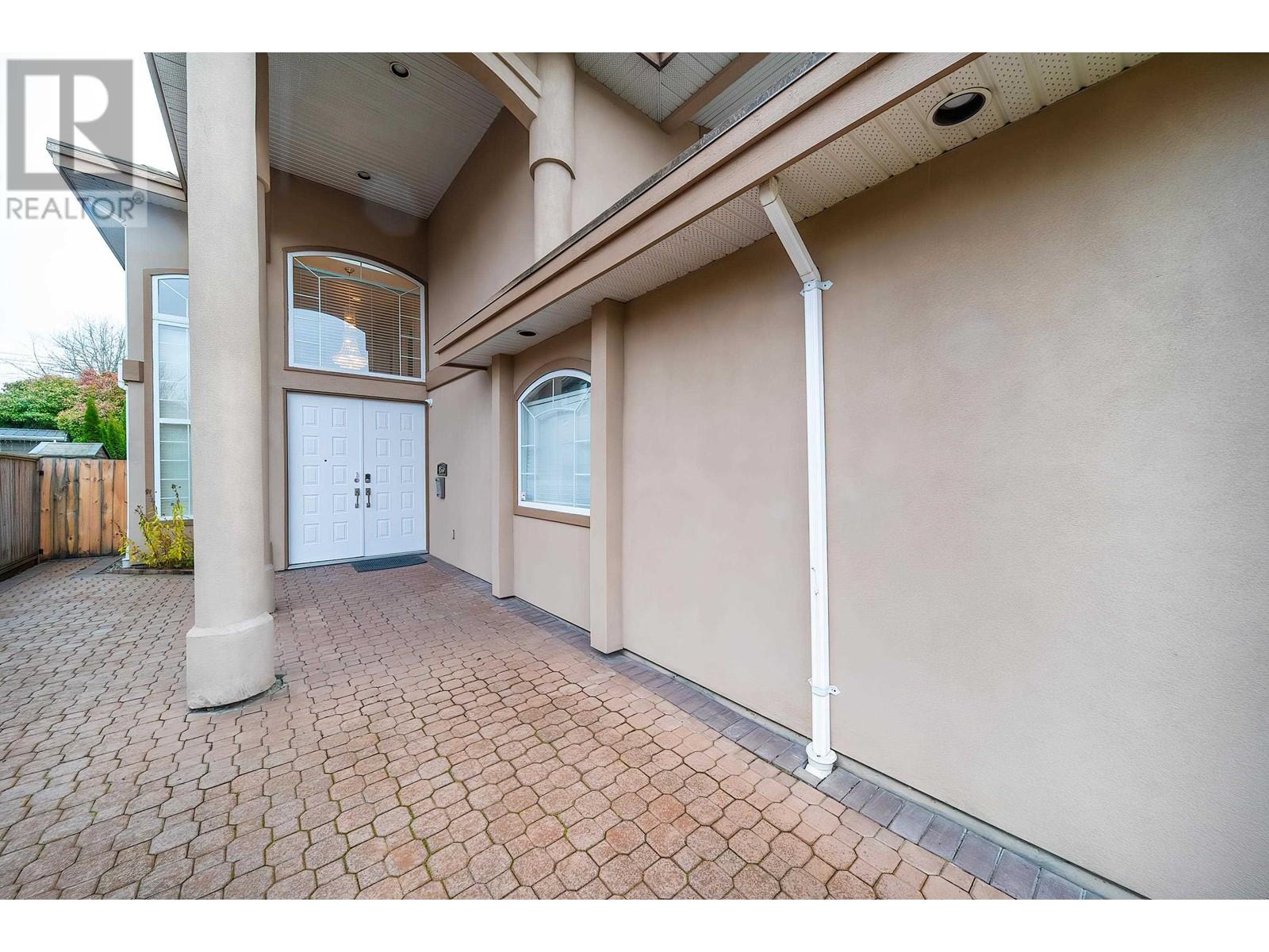 Listing Picture 8 of 40 : 4560 WYNE CRESCENT, Richmond / 烈治文 - 魯藝地產 Yvonne Lu Group - MLS Medallion Club Member