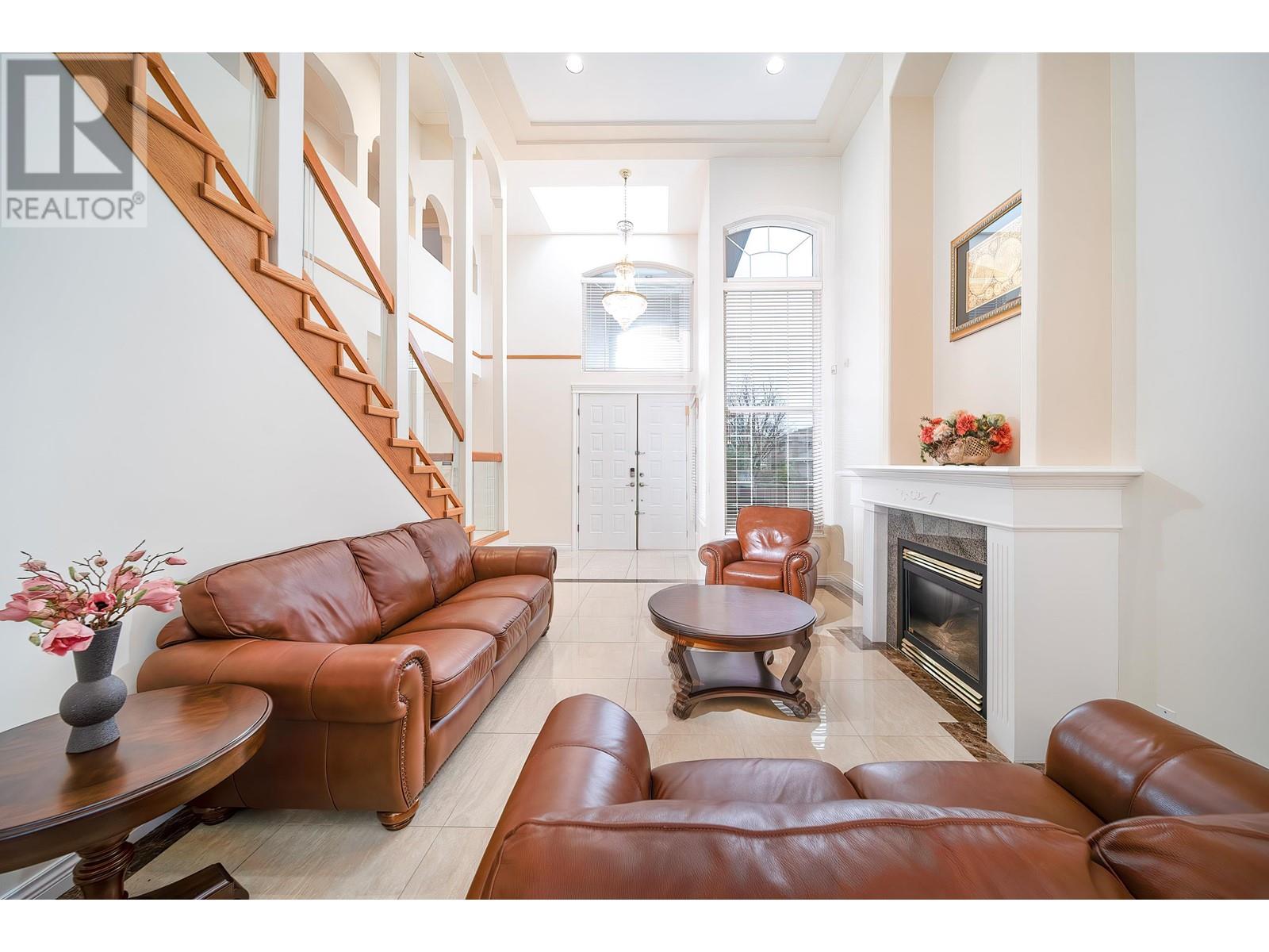 Listing Picture 14 of 40 : 4560 WYNE CRESCENT, Richmond / 烈治文 - 魯藝地產 Yvonne Lu Group - MLS Medallion Club Member