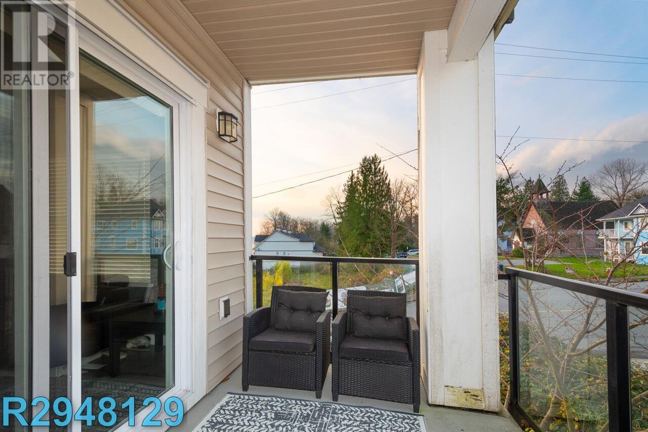 301 11580 223 Street, Maple Ridge, British Columbia V2X 9H1 - Photo 12 - R2948129