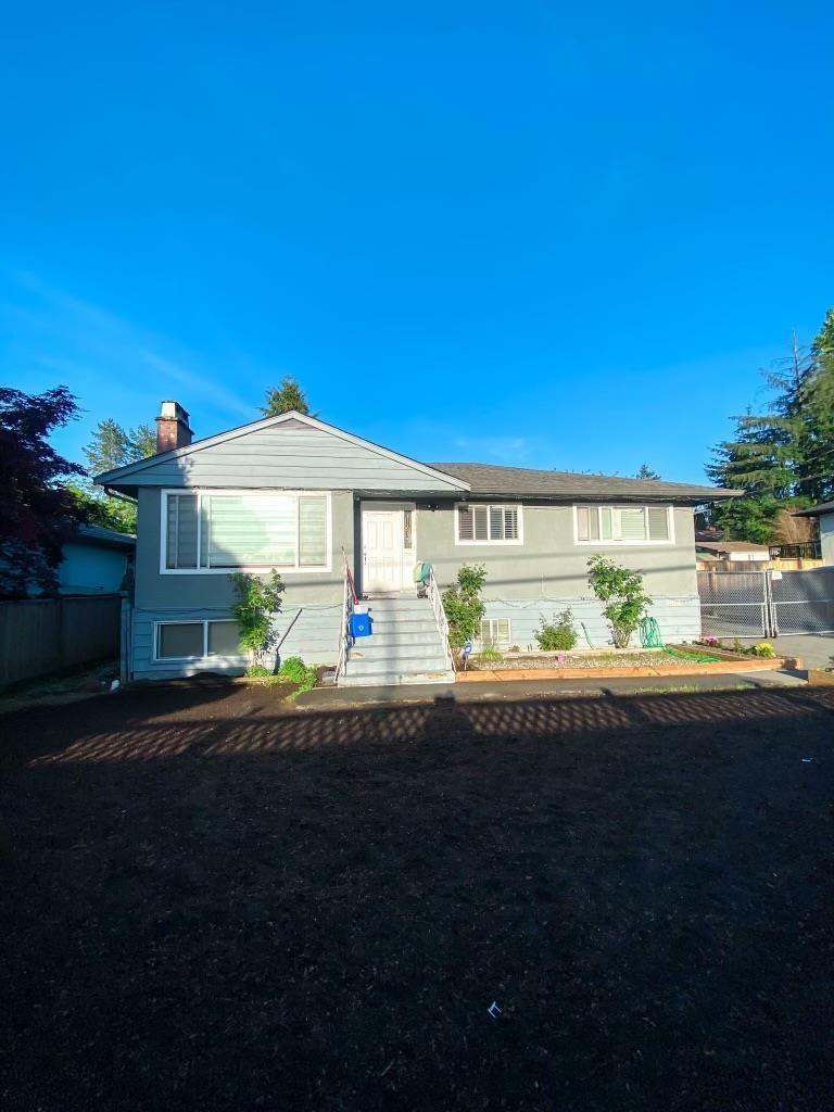 Property at 9864 128 STREET image 2