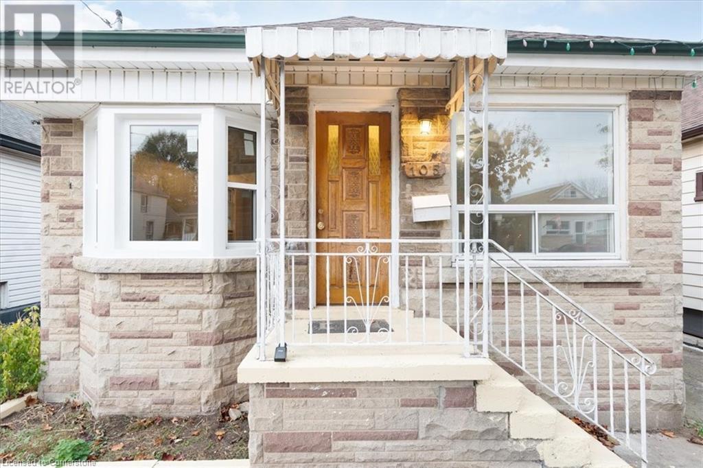 105 Edgemont Street N, Hamilton, Ontario  L8H 4C9 - Photo 1 - 40682884