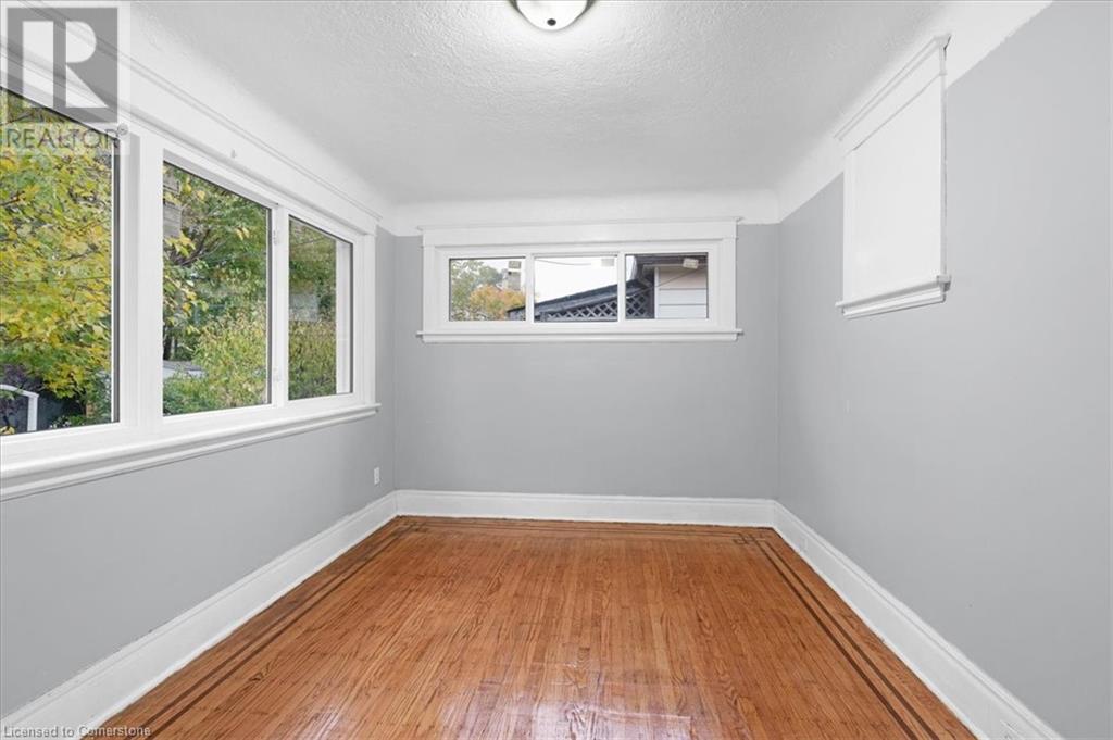 105 Edgemont Street N, Hamilton, Ontario  L8H 4C9 - Photo 10 - 40682884