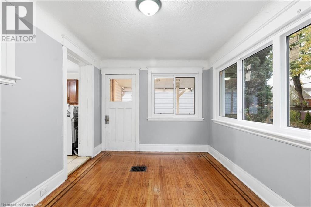 105 Edgemont Street N, Hamilton, Ontario  L8H 4C9 - Photo 11 - 40682884