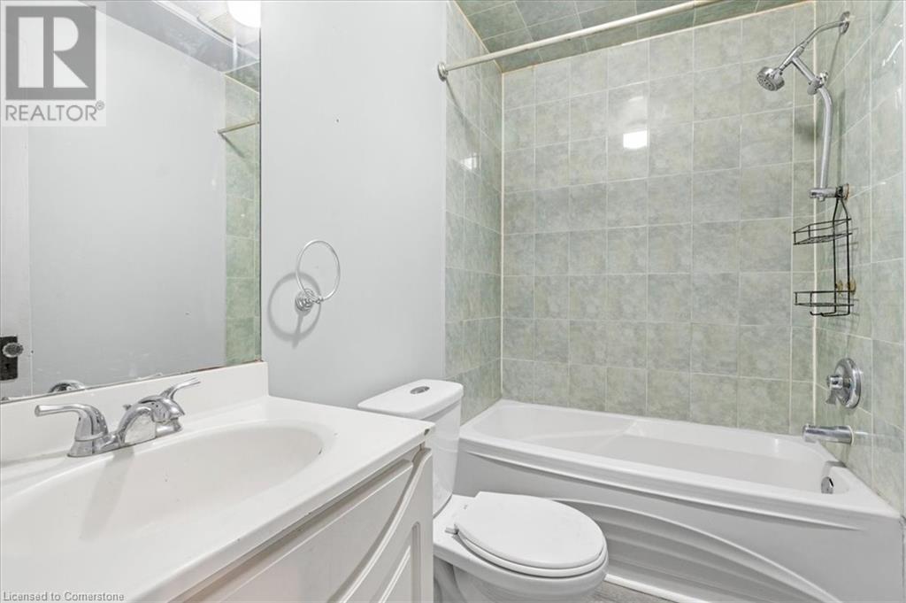 105 Edgemont Street N, Hamilton, Ontario  L8H 4C9 - Photo 6 - 40682884