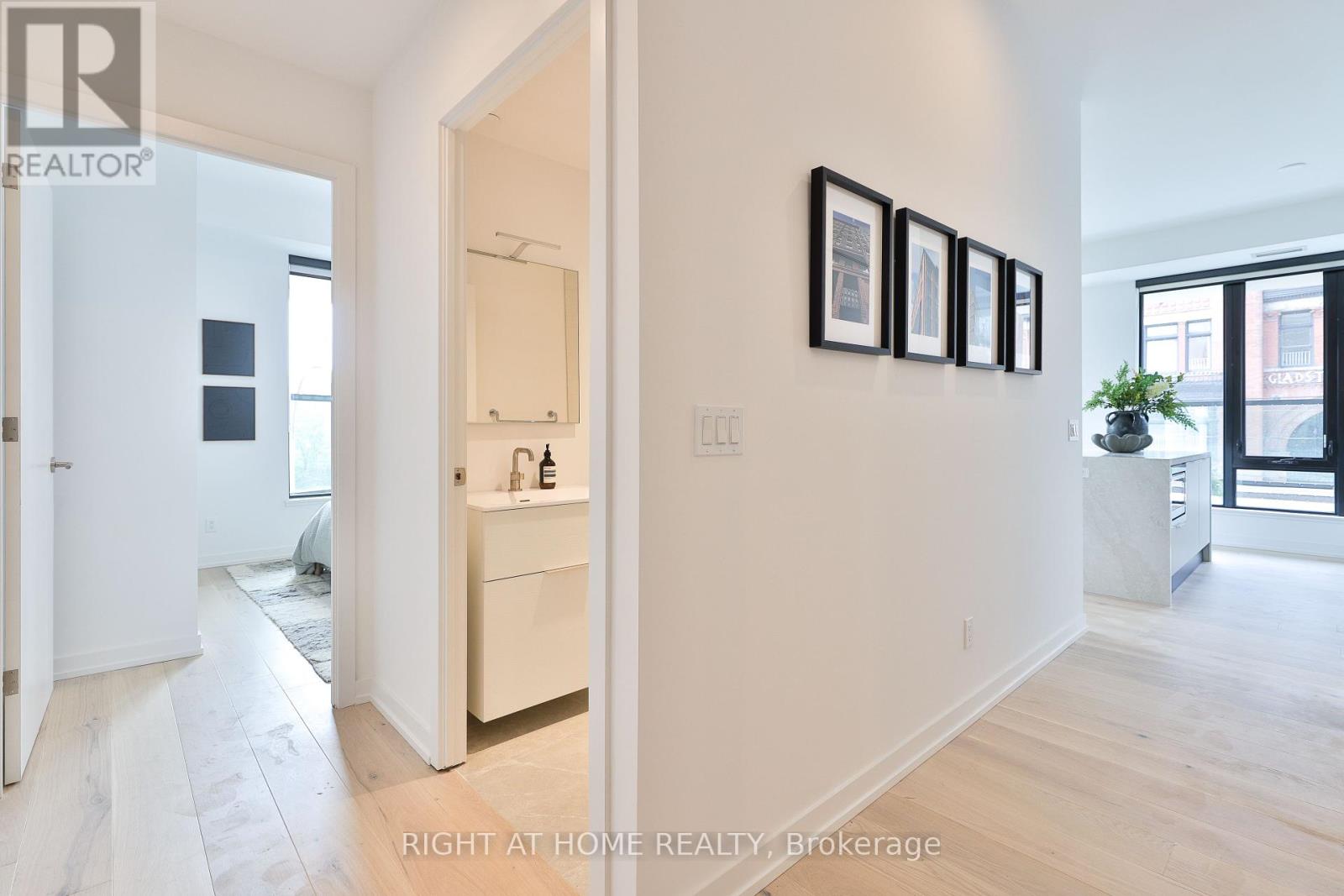 207 - 200 Sudbury Street, Toronto, Ontario  M6J 0H1 - Photo 9 - C10430037