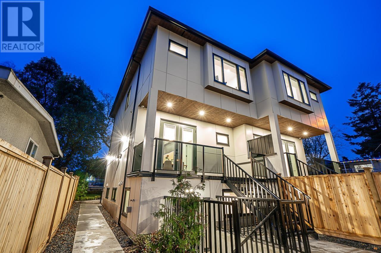 Listing Picture 32 of 37 : 2331 E 49TH AVENUE, Vancouver / 溫哥華 - 魯藝地產 Yvonne Lu Group - MLS Medallion Club Member