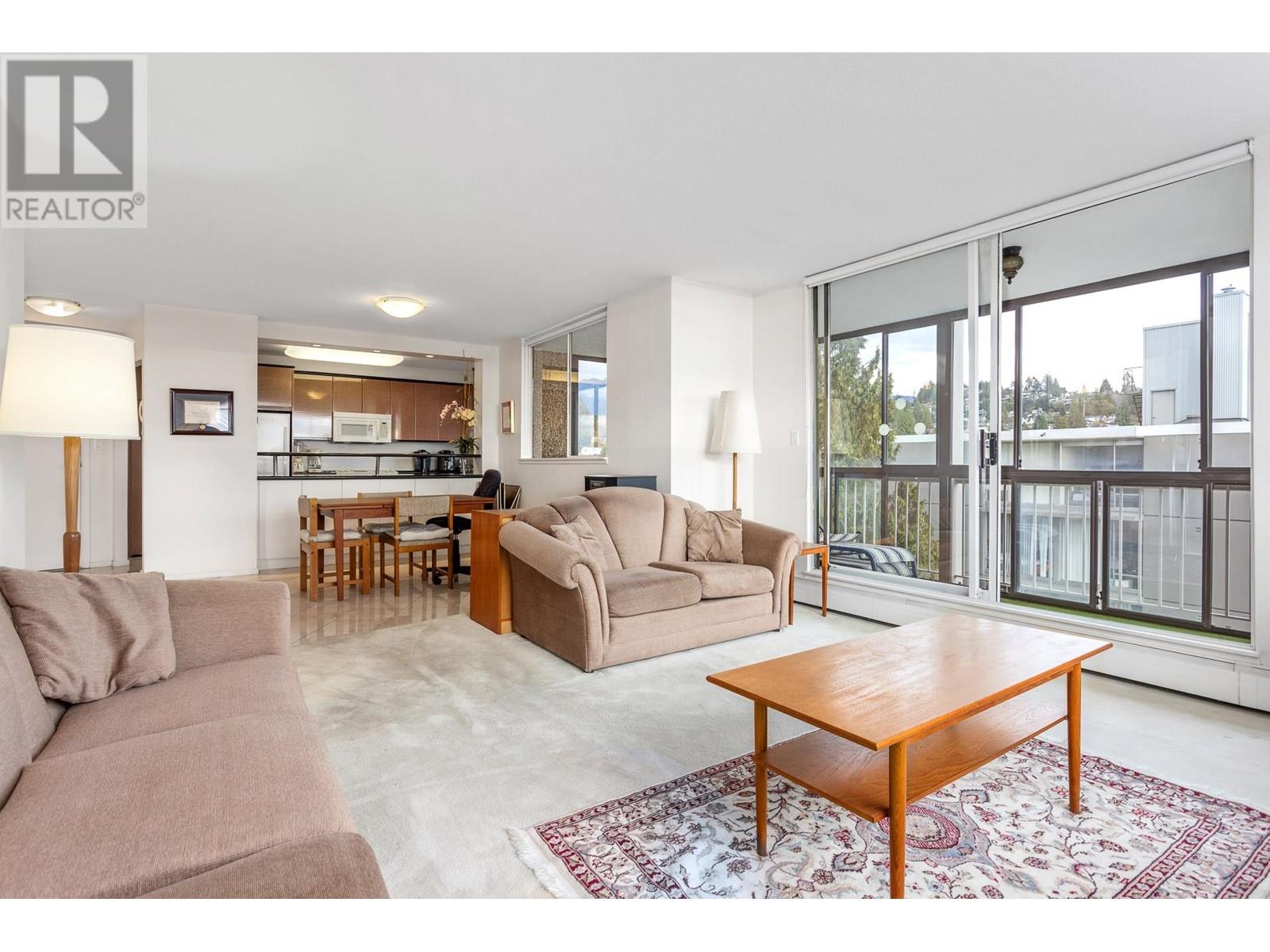 701 1390 Duchess Avenue, West Vancouver, British Columbia V7T 1H6 - Photo 8 - R2948241