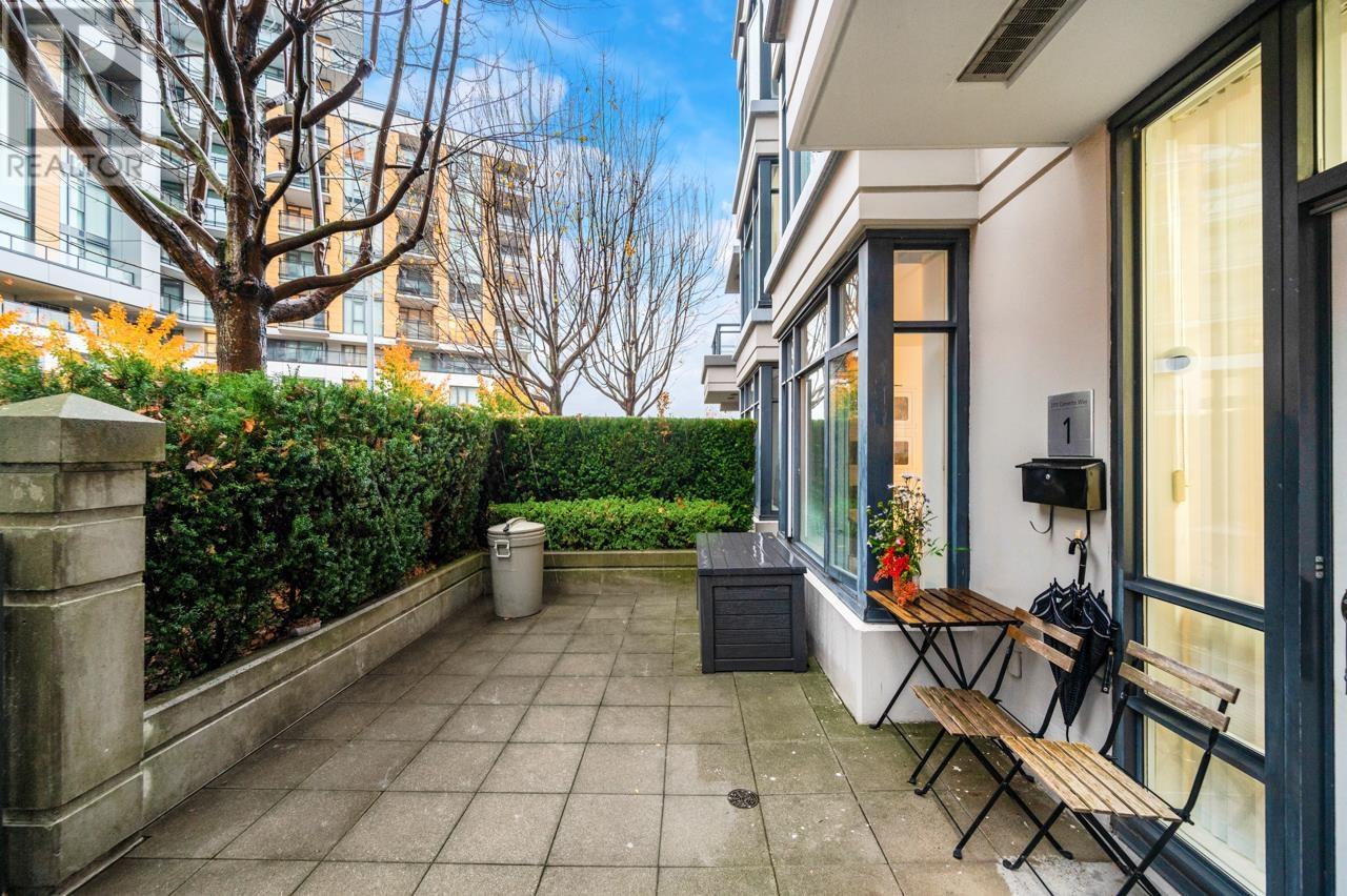 Listing Picture 2 of 12 : 1 3111 CORVETTE WAY WAY, Richmond / 烈治文 - 魯藝地產 Yvonne Lu Group - MLS Medallion Club Member
