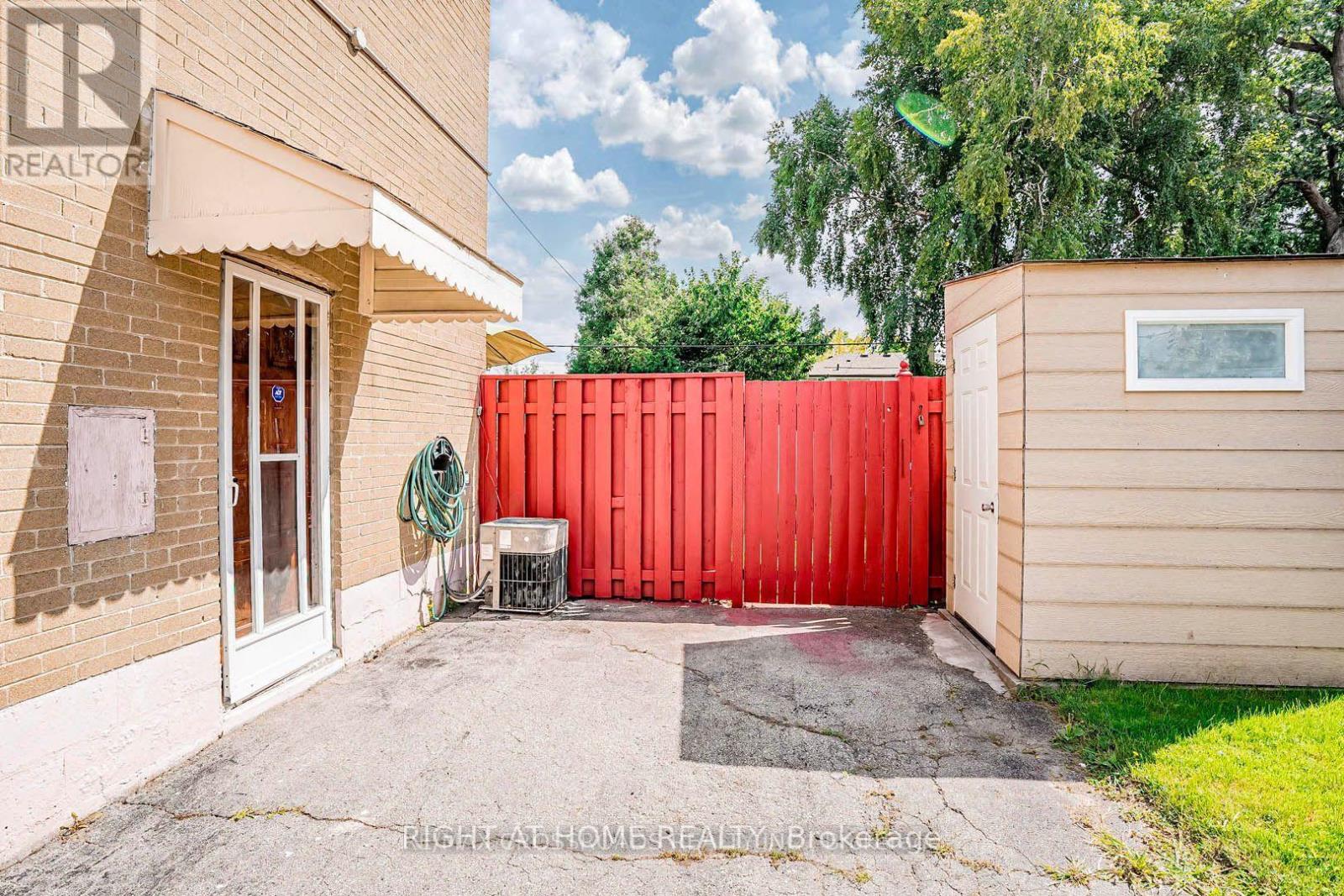 Bsmnt - 51 Bonniewood Road, Toronto, Ontario  M1K 2L9 - Photo 3 - E11824178