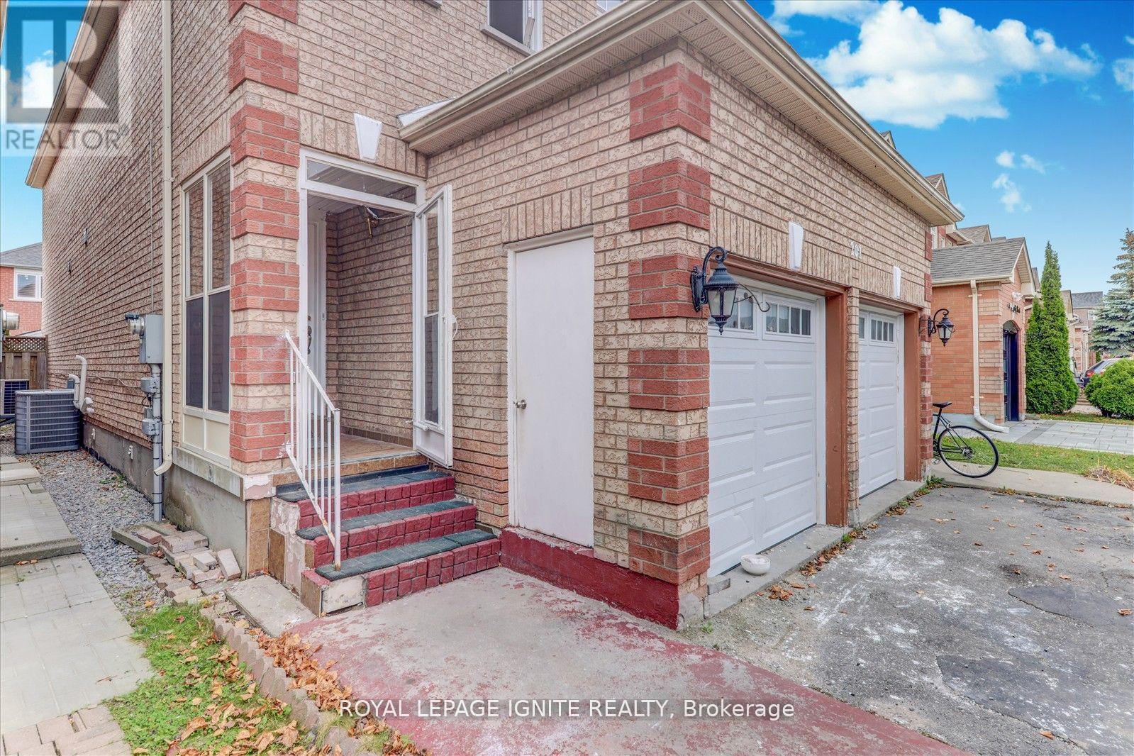 201 Sophia Road, Markham, Ontario  L3S 4C5 - Photo 4 - N11824188