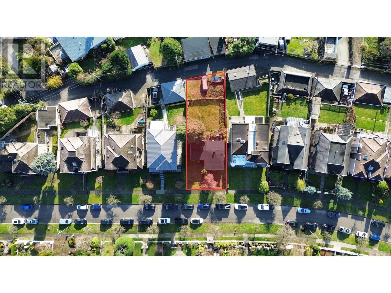 Listing Picture 5 of 15 : 2354 BURQUITLAM DRIVE, Vancouver / 溫哥華 - 魯藝地產 Yvonne Lu Group - MLS Medallion Club Member