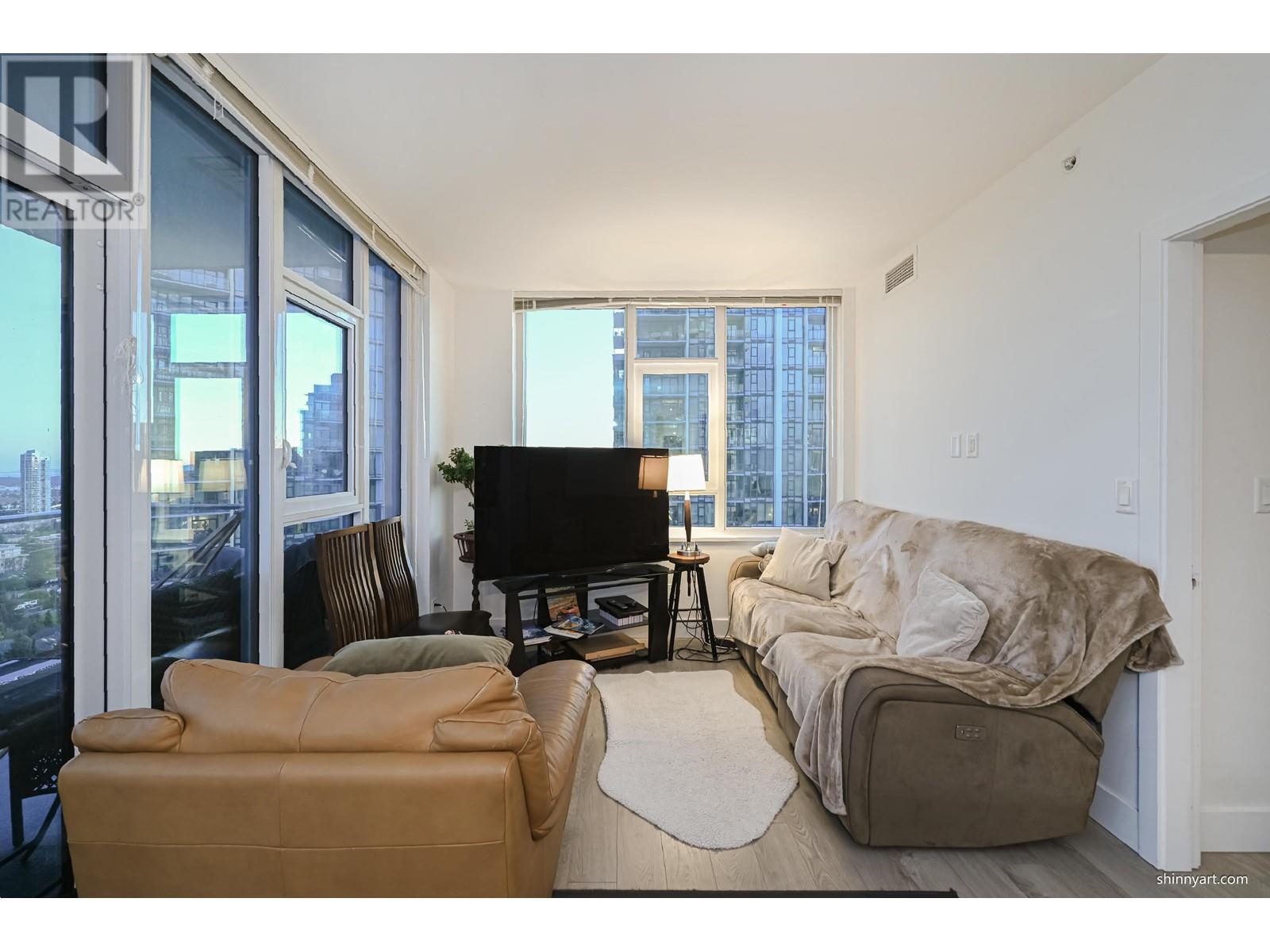 Listing Picture 18 of 27 : 1910 7303 NOBLE LANE, Burnaby / 本拿比 - 魯藝地產 Yvonne Lu Group - MLS Medallion Club Member