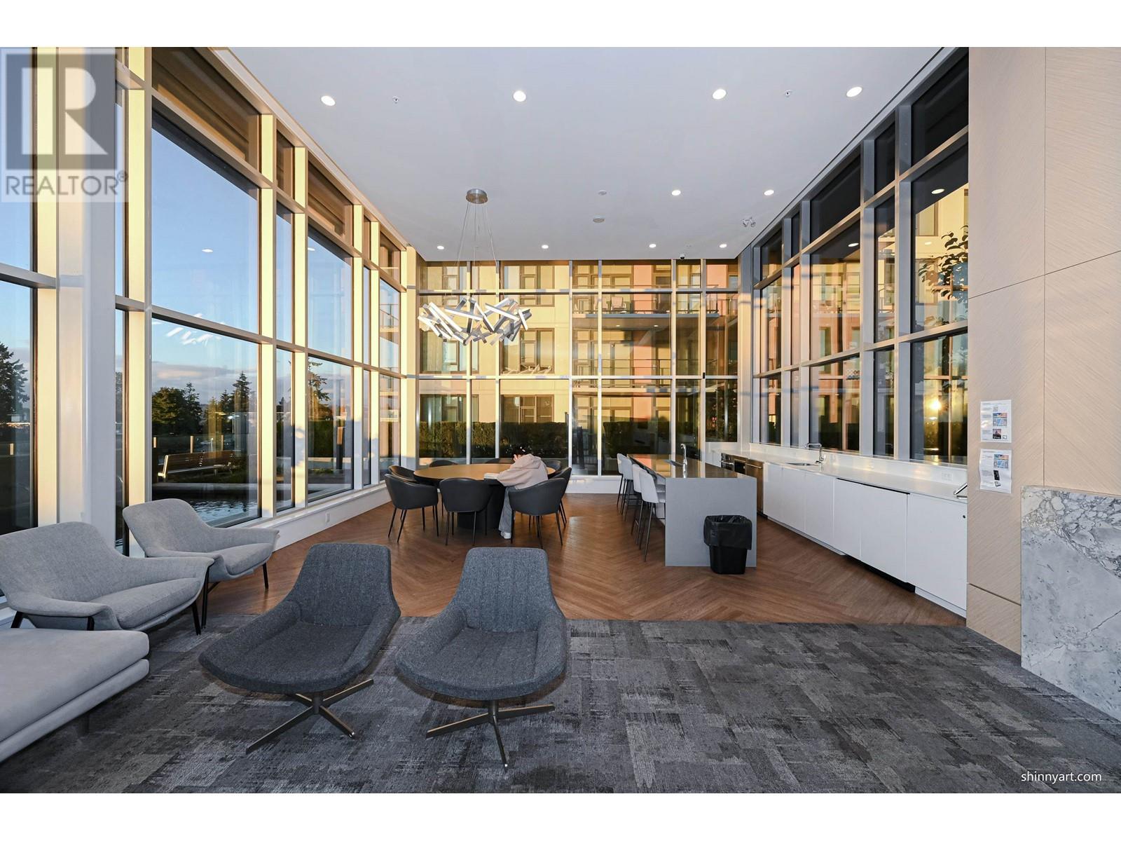 Listing Picture 23 of 27 : 1910 7303 NOBLE LANE, Burnaby / 本拿比 - 魯藝地產 Yvonne Lu Group - MLS Medallion Club Member