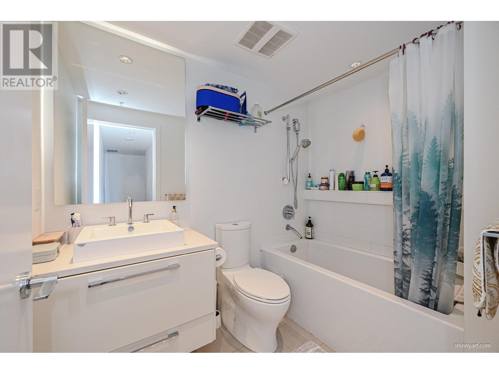 Listing Picture 17 of 27 : 1910 7303 NOBLE LANE, Burnaby / 本拿比 - 魯藝地產 Yvonne Lu Group - MLS Medallion Club Member