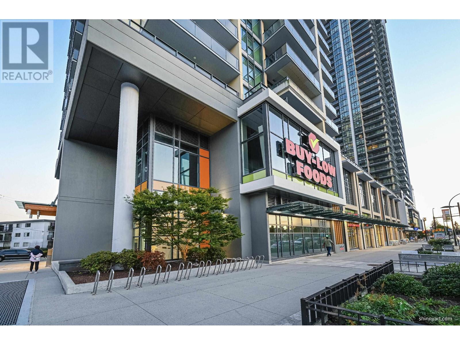 Listing Picture 4 of 27 : 1910 7303 NOBLE LANE, Burnaby / 本拿比 - 魯藝地產 Yvonne Lu Group - MLS Medallion Club Member