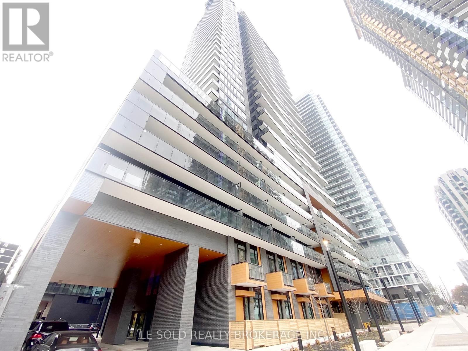 704 RM2 - 127 BROADWAY AVENUE, Toronto, Ontario