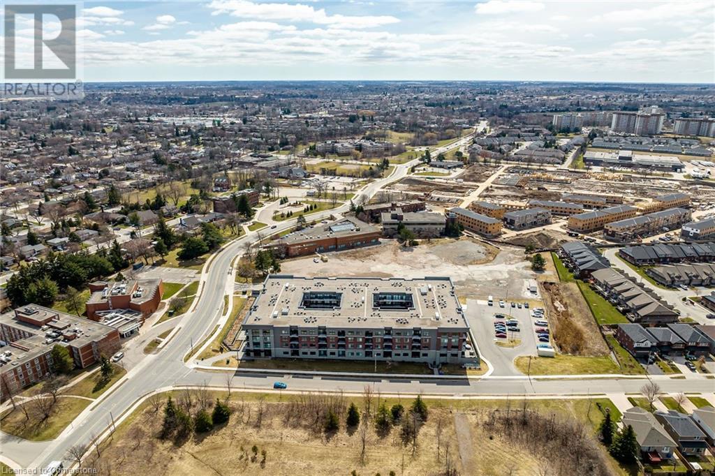 1 Redfern Avenue Unit# 403, Hamilton, Ontario  L9C 7S8 - Photo 9 - 40682592