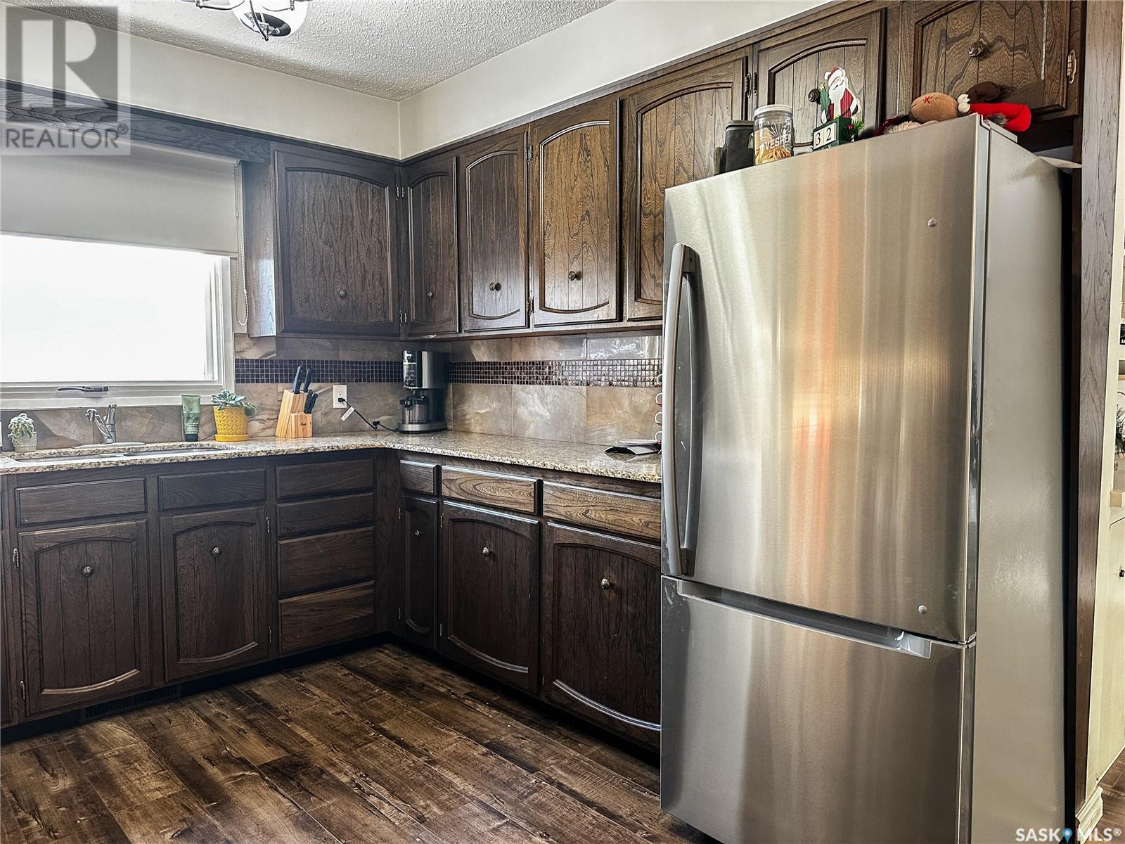Property at 342 28th STREET image 3