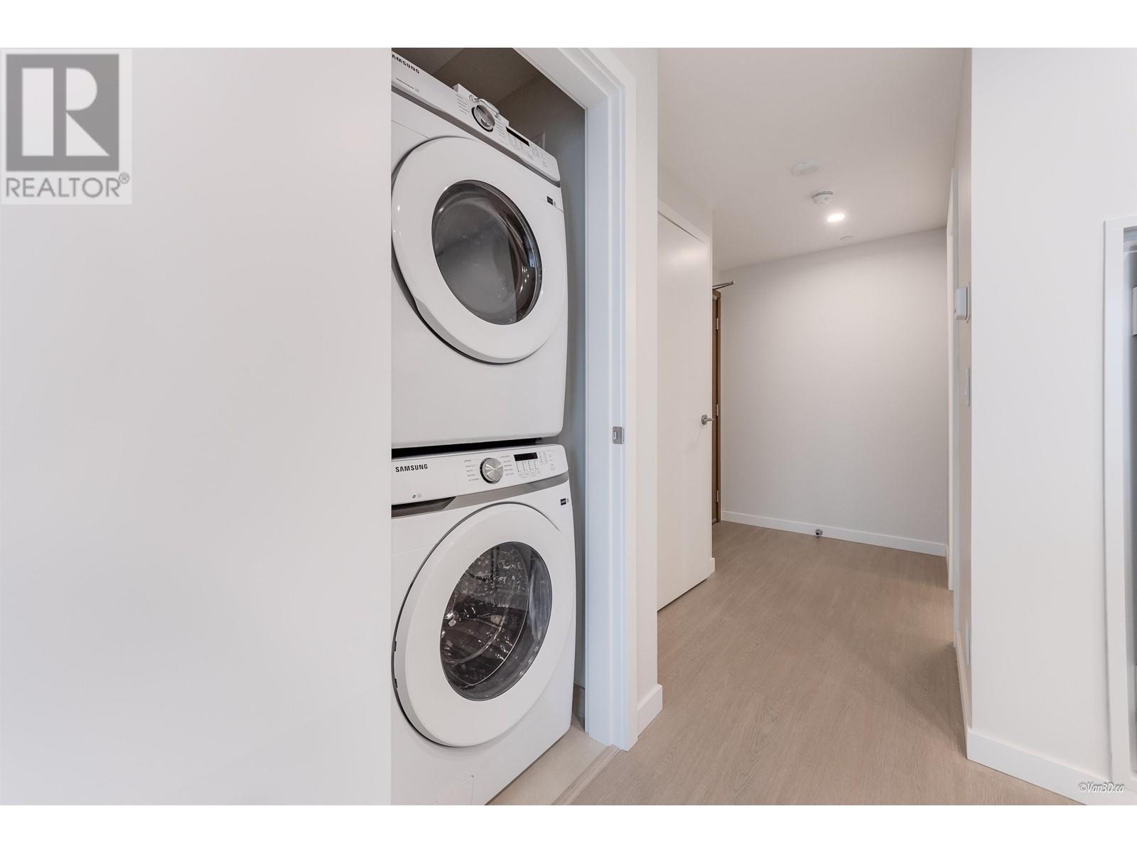 Listing Picture 12 of 25 : 3901 4168 LOUGHEED HIGHWAY HIGHWAY, Burnaby / 本拿比 - 魯藝地產 Yvonne Lu Group - MLS Medallion Club Member