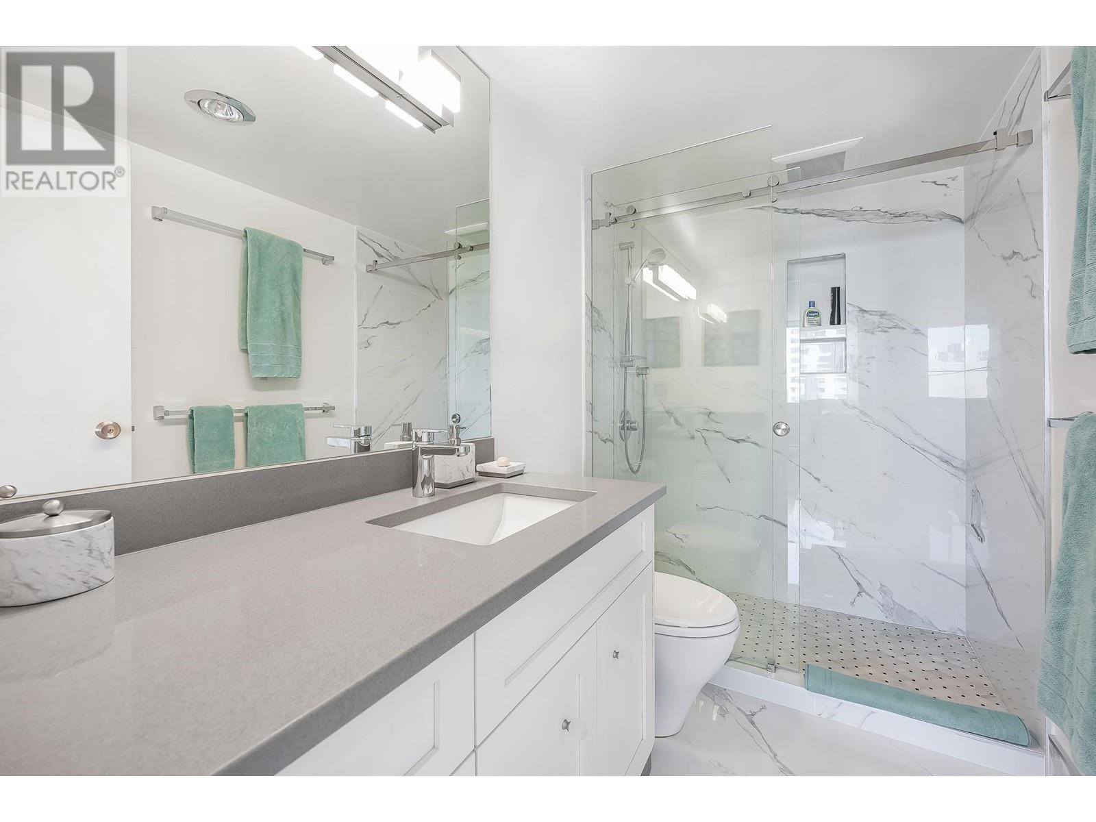 Listing Picture 16 of 35 : 1605 2055 PENDRELL STREET, Vancouver / 溫哥華 - 魯藝地產 Yvonne Lu Group - MLS Medallion Club Member