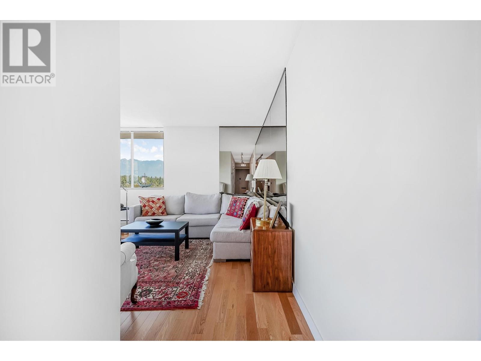 Listing Picture 21 of 35 : 1605 2055 PENDRELL STREET, Vancouver / 溫哥華 - 魯藝地產 Yvonne Lu Group - MLS Medallion Club Member