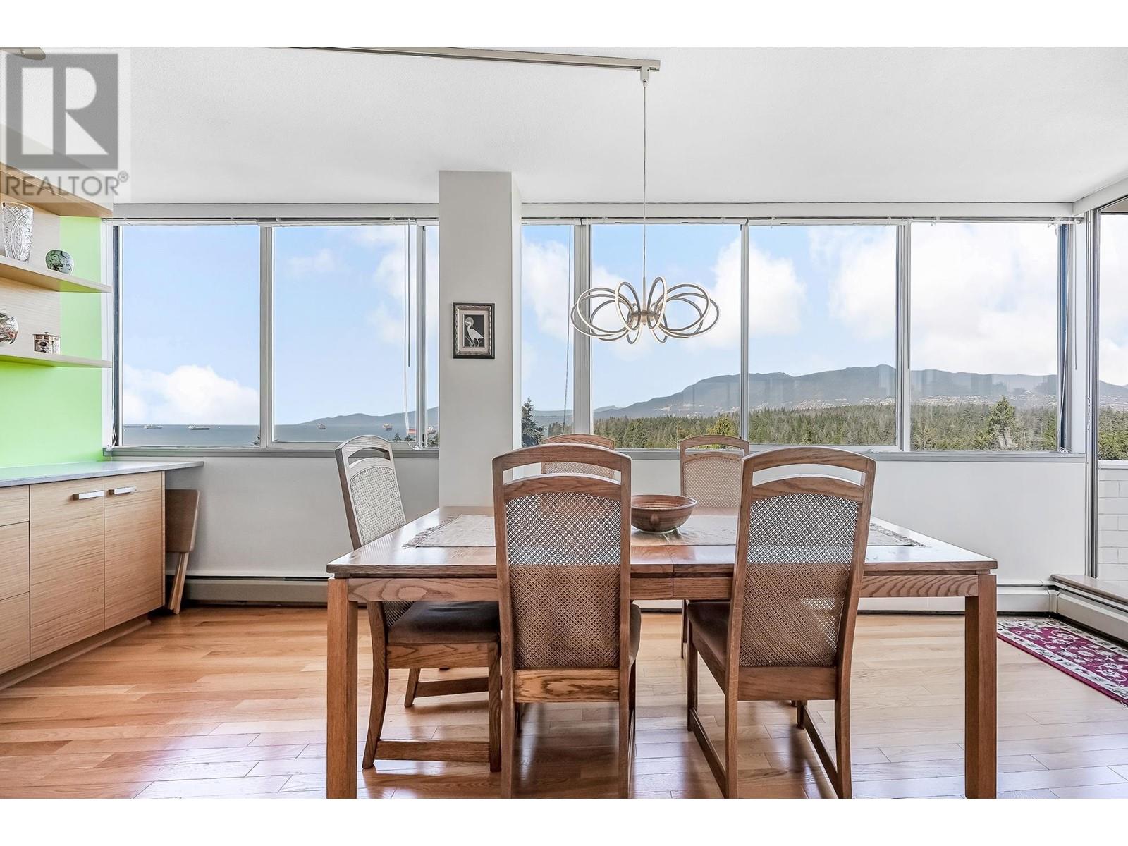 Listing Picture 6 of 35 : 1605 2055 PENDRELL STREET, Vancouver / 溫哥華 - 魯藝地產 Yvonne Lu Group - MLS Medallion Club Member