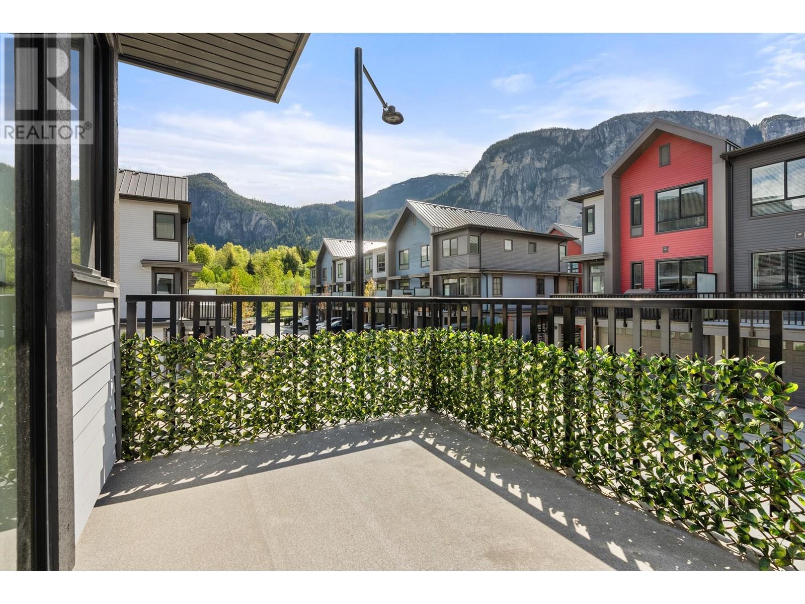 1369 Marinaside Place, Squamish, British Columbia  V8B 1A8 - Photo 33 - R2948302