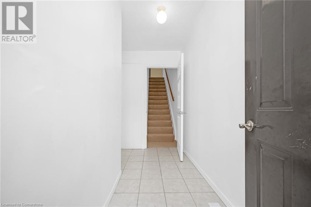 442 Mary Street Unit# Upper Floor, Hamilton, Ontario  L8L 4W9 - Photo 6 - 40682504