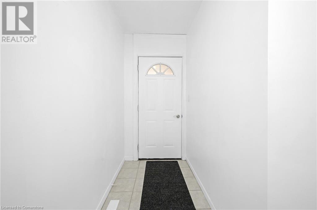 442 Mary Street Unit# Upper Floor, Hamilton, Ontario  L8L 4W9 - Photo 7 - 40682504