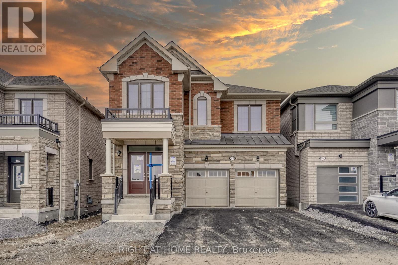 3092 PAPERBIRCH TRAIL, Pickering, Ontario