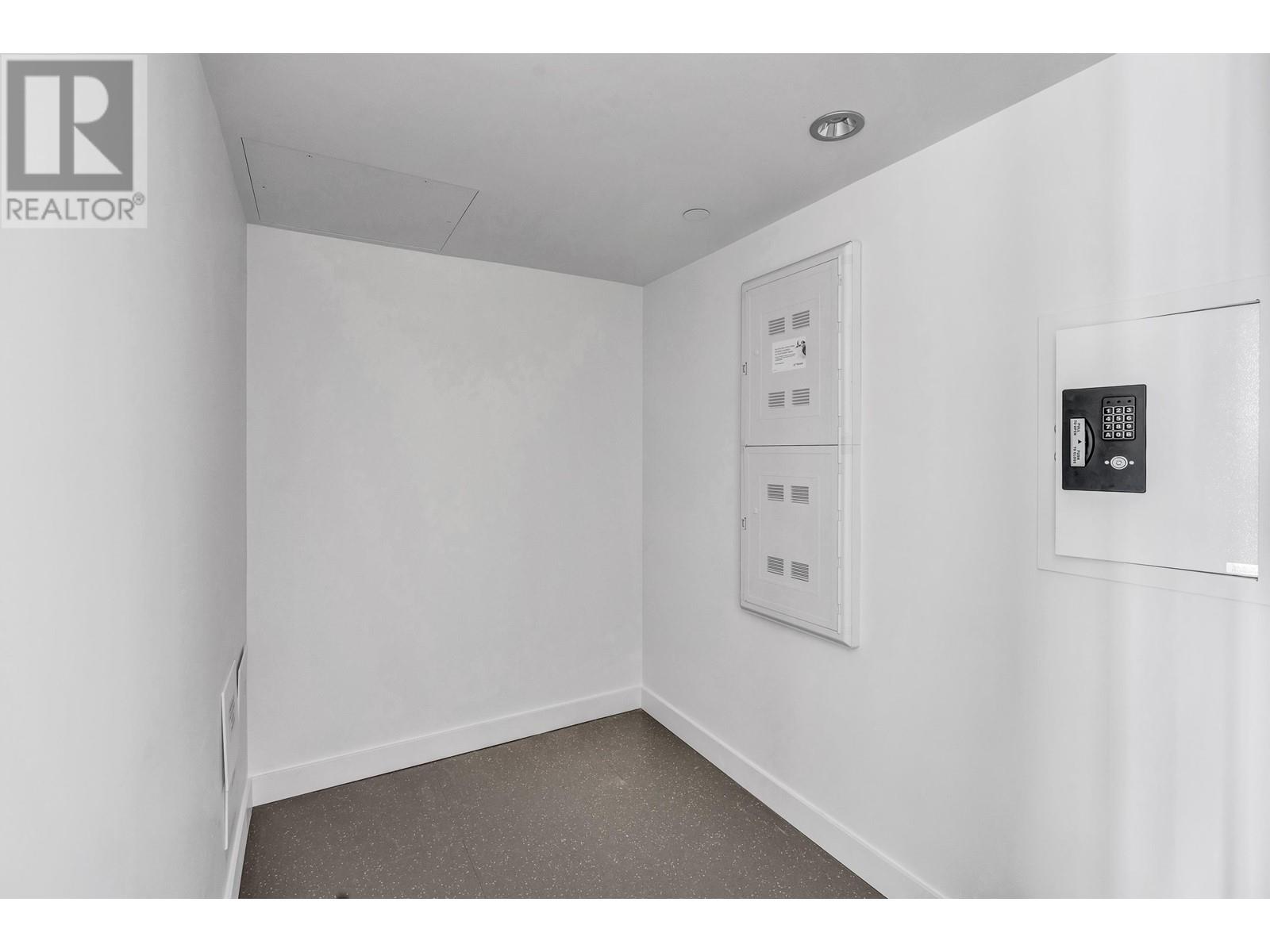 Listing Picture 16 of 21 : 1812 1289 HORNBY STREET, Vancouver / 溫哥華 - 魯藝地產 Yvonne Lu Group - MLS Medallion Club Member