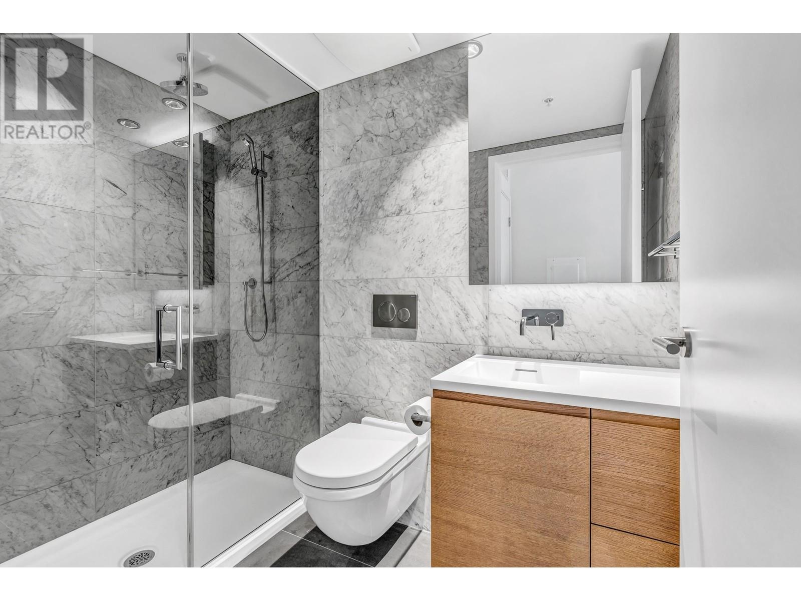 Listing Picture 11 of 21 : 1812 1289 HORNBY STREET, Vancouver / 溫哥華 - 魯藝地產 Yvonne Lu Group - MLS Medallion Club Member