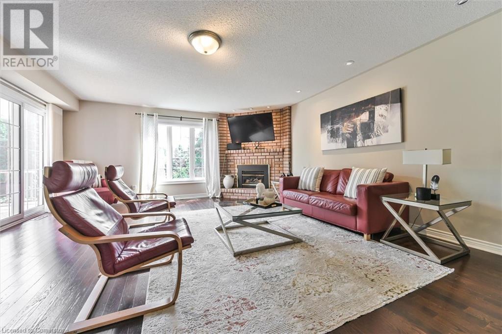 3588 Thorpedale Court, Mississauga, Ontario  L5L 3V6 - Photo 15 - 40650001