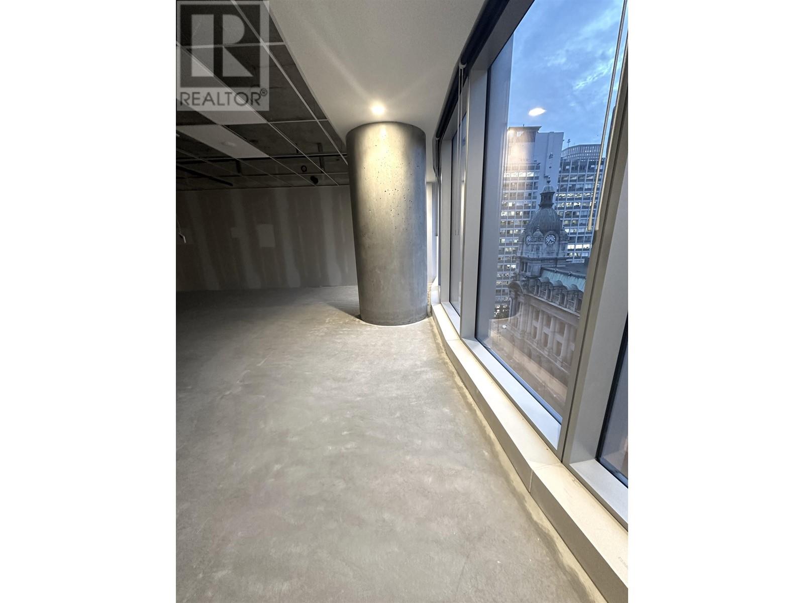 Listing Picture 3 of 8 : 1170 320 GRANVILLE STREET, Vancouver / 溫哥華 - 魯藝地產 Yvonne Lu Group - MLS Medallion Club Member