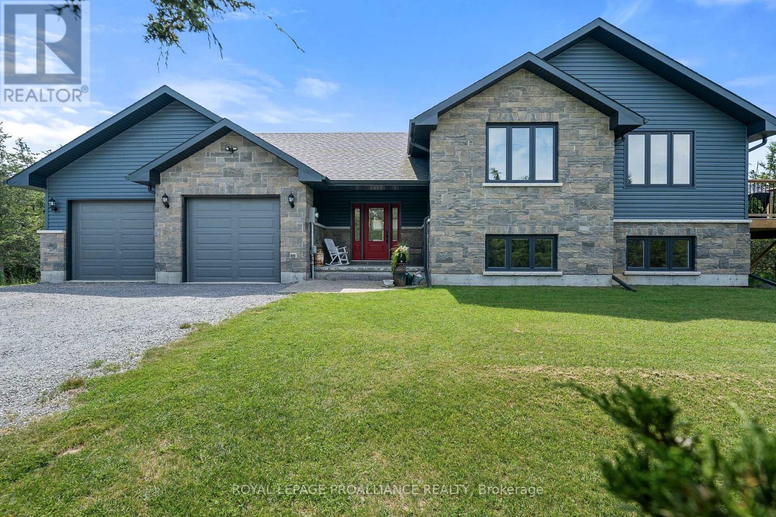 2263 Victoria Drive, Prince Edward County, Ontario  K0K 2B0 - Photo 2 - X11824479