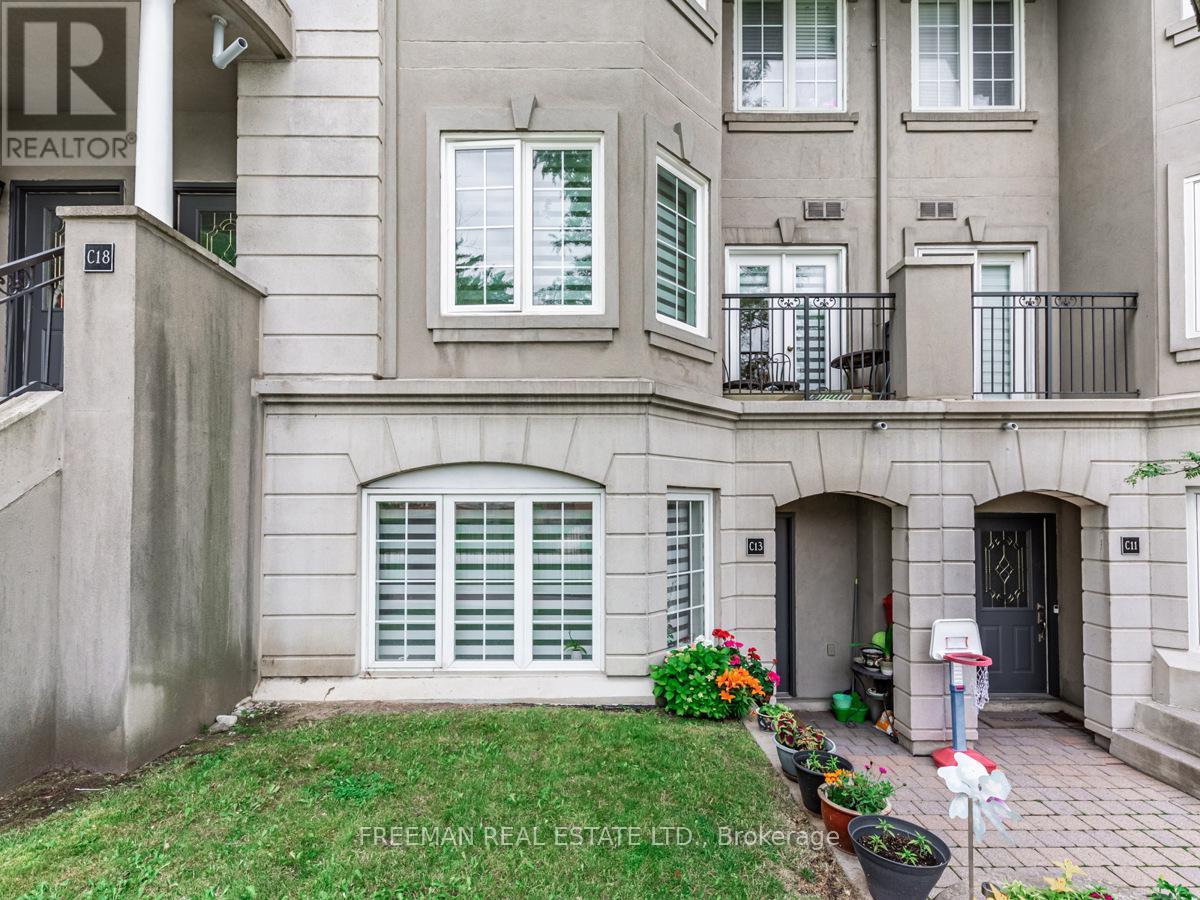 C13 - 108 Finch Avenue W, Toronto, Ontario  M2N 6W6 - Photo 2 - C11823955